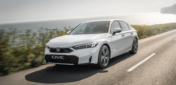 Honda Civic e:HEV po liftingu w sprzedaży już we wrześniu