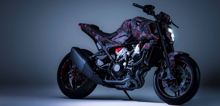 Prototyp motocykla V3R 900 E-Compressor napędzany nowym silnikiem V3 ze sprężarką sterowaną el...